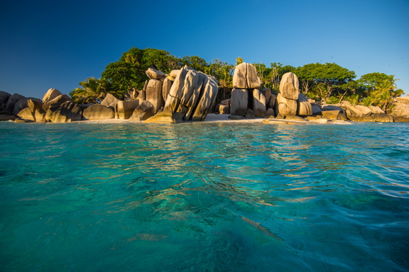 Plage de rochers de granit, Seychelles